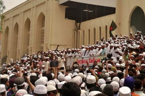 বায়তুল মোকাররমের উত্তর গেটে হেফাজতের বিক্ষোভ