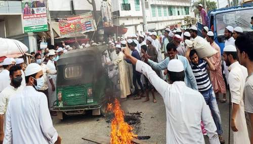 ব্রাহ্মণবাড়িয়ায় সহিংসতায় নিহত ৫, পুলিশসহ আহত অর্ধশত