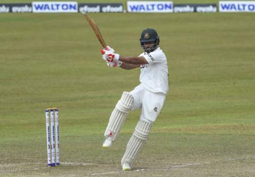 ১৩১ বছরের রেকর্ড ভঙ্গ : লায়ন্স ও গেইলের রেকর্ড ভেঙে দিলেন দিলেন তামিম