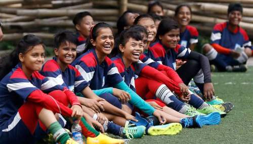 করোনায় আক্রান্ত দেশের চার নারী ফুটবলার