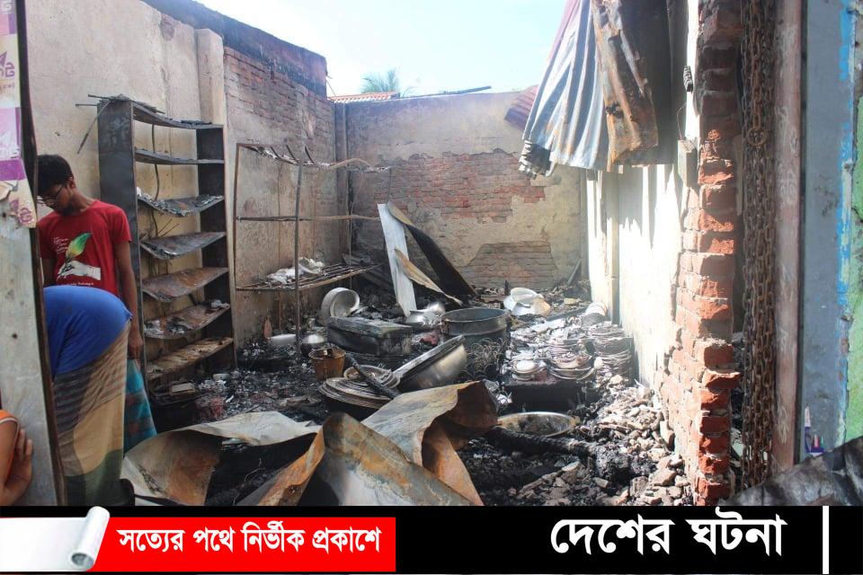 দেবীদ্বারে ভয়াবহ অগ্নিকান্ড দেড় কোটি টাকা ক্ষয়ক্ষতি ১১ দোকান ভষ্মীভূত