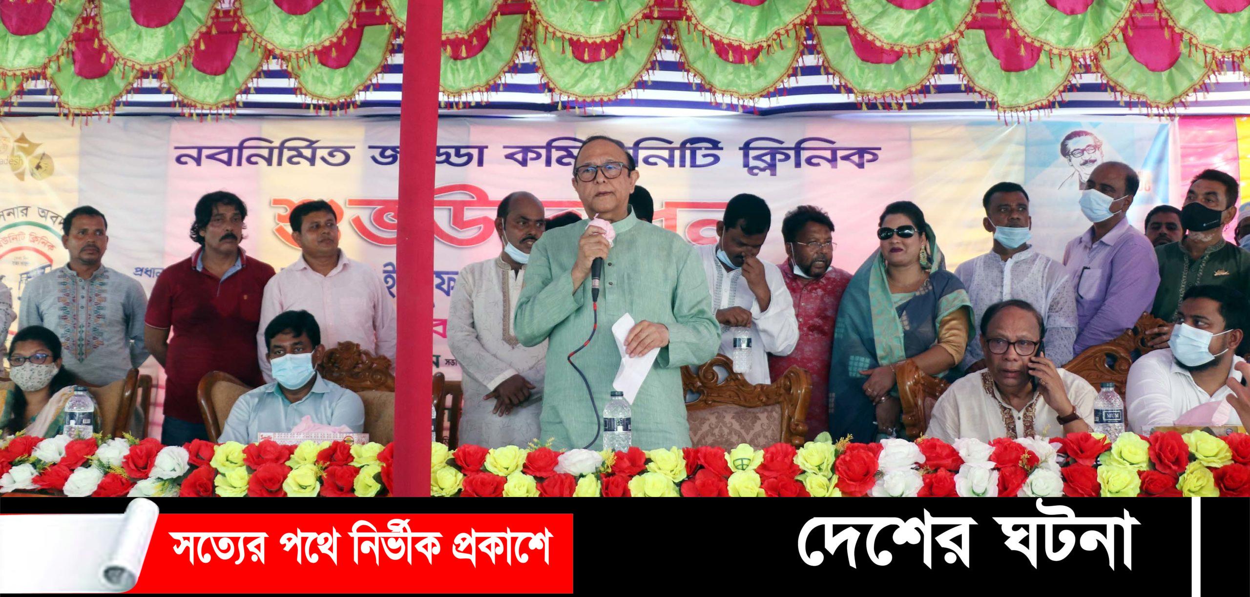 মুরাদনগরে নবনির্মিত কমিউনিটি ক্লিনিকের উদ্বোধন।