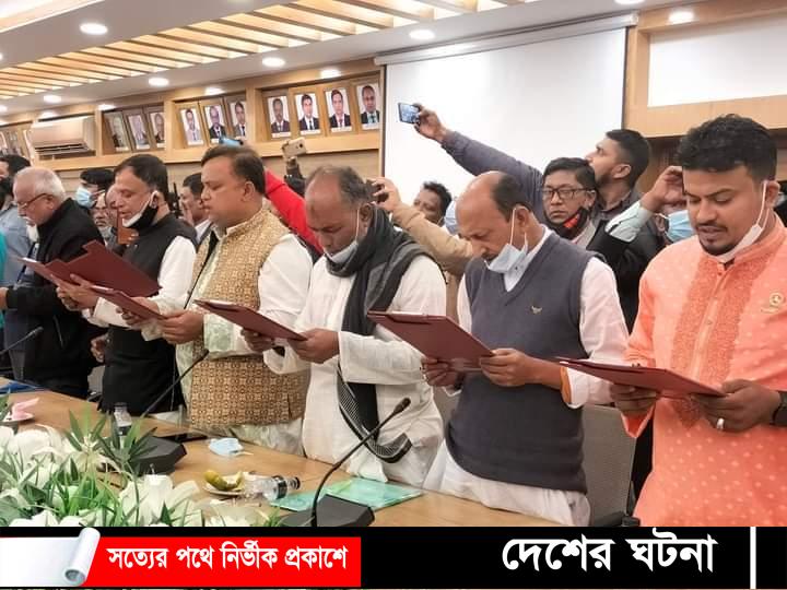 লক্ষ্মীপুরে নব-নির্বাচিত চেয়ারম্যানদের শপথ গ্রহন
