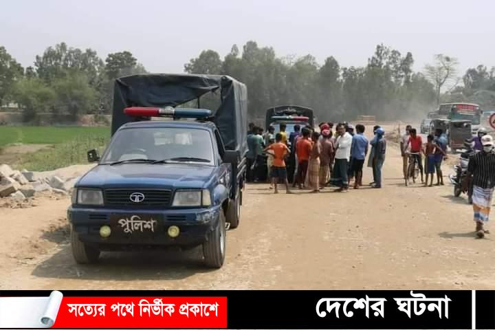 মহাসড়কের পাশ থেকে হোটেল ব্যবসায়ীর মরদেহ উদ্ধার করেছে পুলিশ 