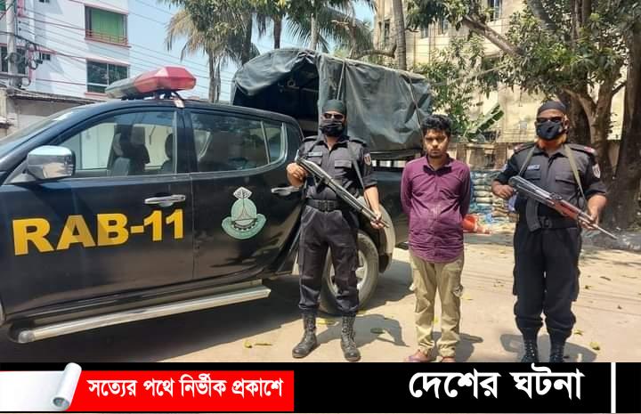 কুমিল্লায় ১০০বোতল ফেনসিডিলসহ একজন আটক