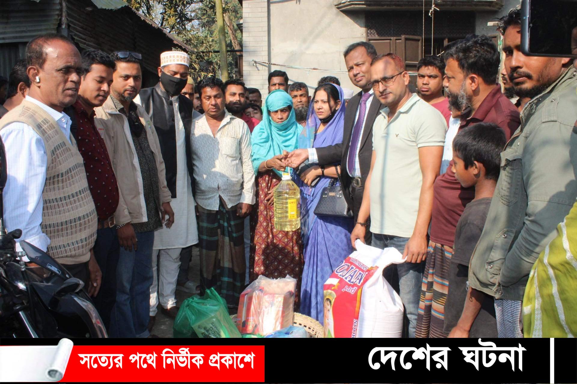 আগুনে পুড়ে নিঃস্ব হল রিক্সা চালক, পাশে দাড়ালো ডাঃ ফেরদৌস খন্দকার