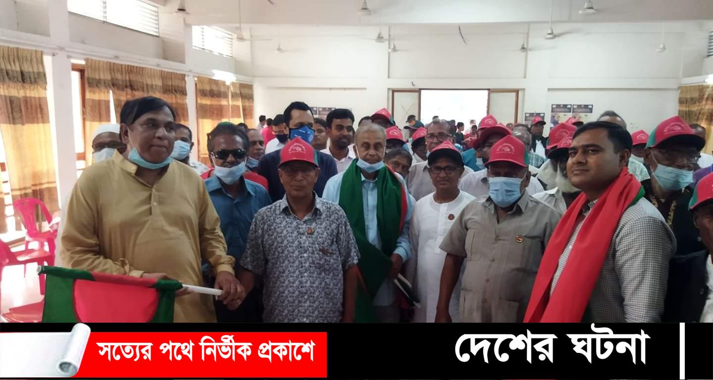 সুবর্ণজয়ন্তী মেলা উপলক্ষে বটিয়াঘাটা প্রশাসন কর্তৃক মুক্তিযোদ্ধাদের সংবর্ধনা