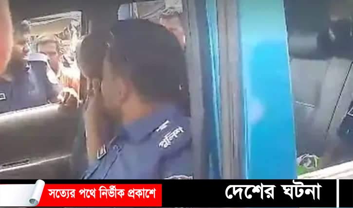 শেরপুরে ছবি তোলায় সাংবাদিককে পেটালো হাইওয়ে পুলিশ