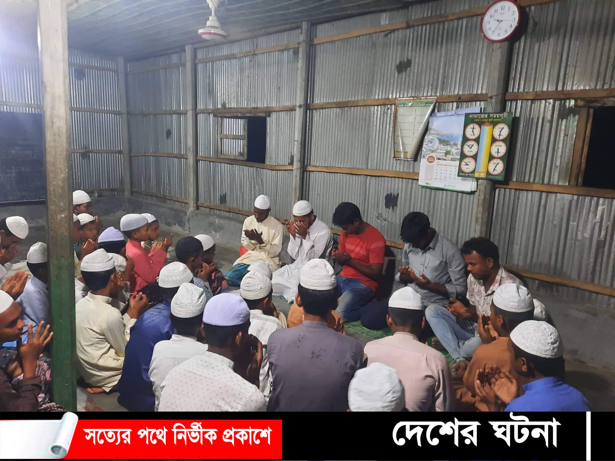 শাজাহানপুরে সারা মনি’র জন্মদিনে দোয়া