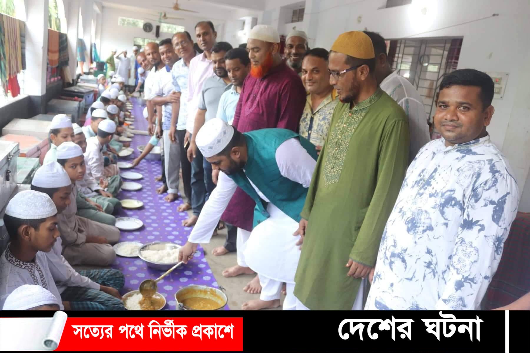 শাজাহানপুরে প্রধানমন্ত্রী শেখ হাসিনার জন্মদিনে শিশুদের মাঝে খাবার বিতরণ