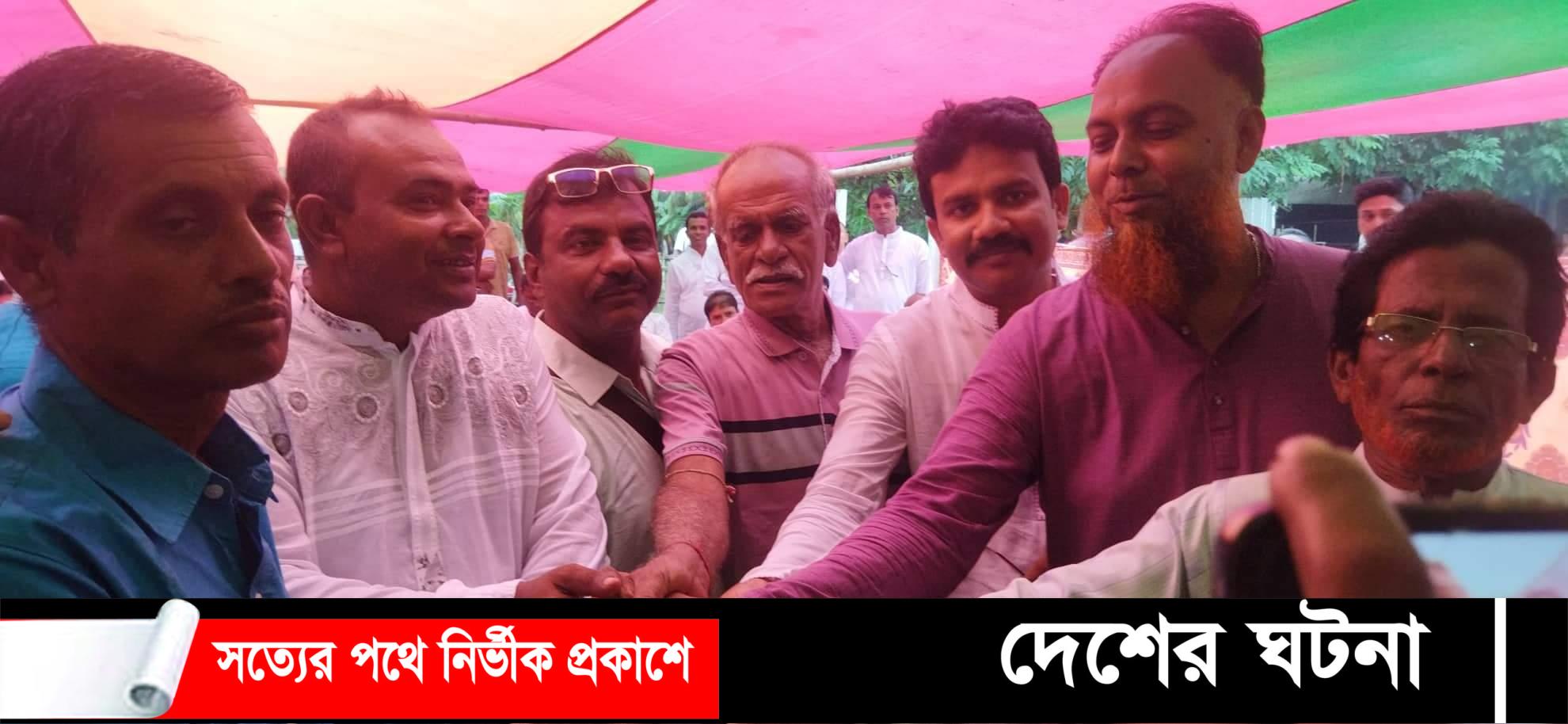 বটিয়াঘাটা দূর্গা পূজার মন্ডপ পরিদর্শন করেন আওয়ামীলীগ নেতৃবৃন্দ
