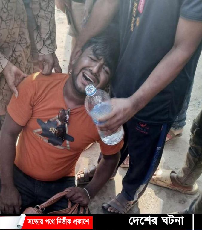 কুমিল্লার লরির চাপায় গৃহবধুর মর্মান্তিক মৃত্যু