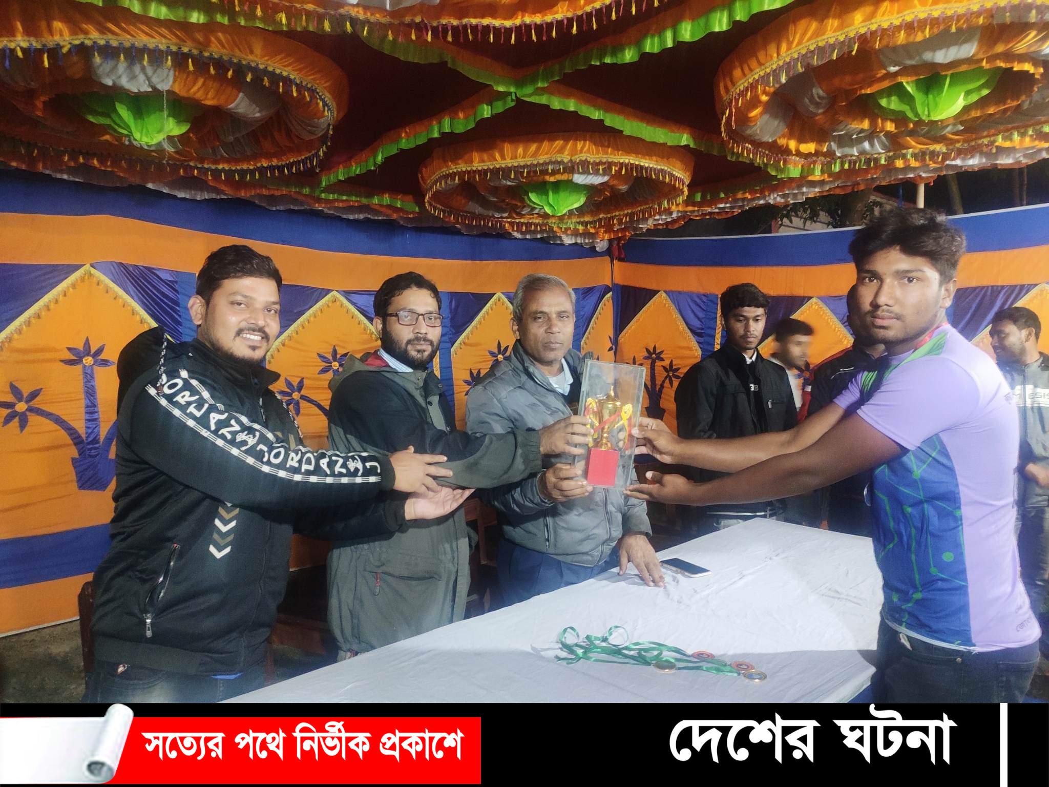 নীলফামারীতে রংধনু কাপ ক্রিকেট টুর্নামেন্টের ফাইনাল খেলা অনুষ্ঠিত