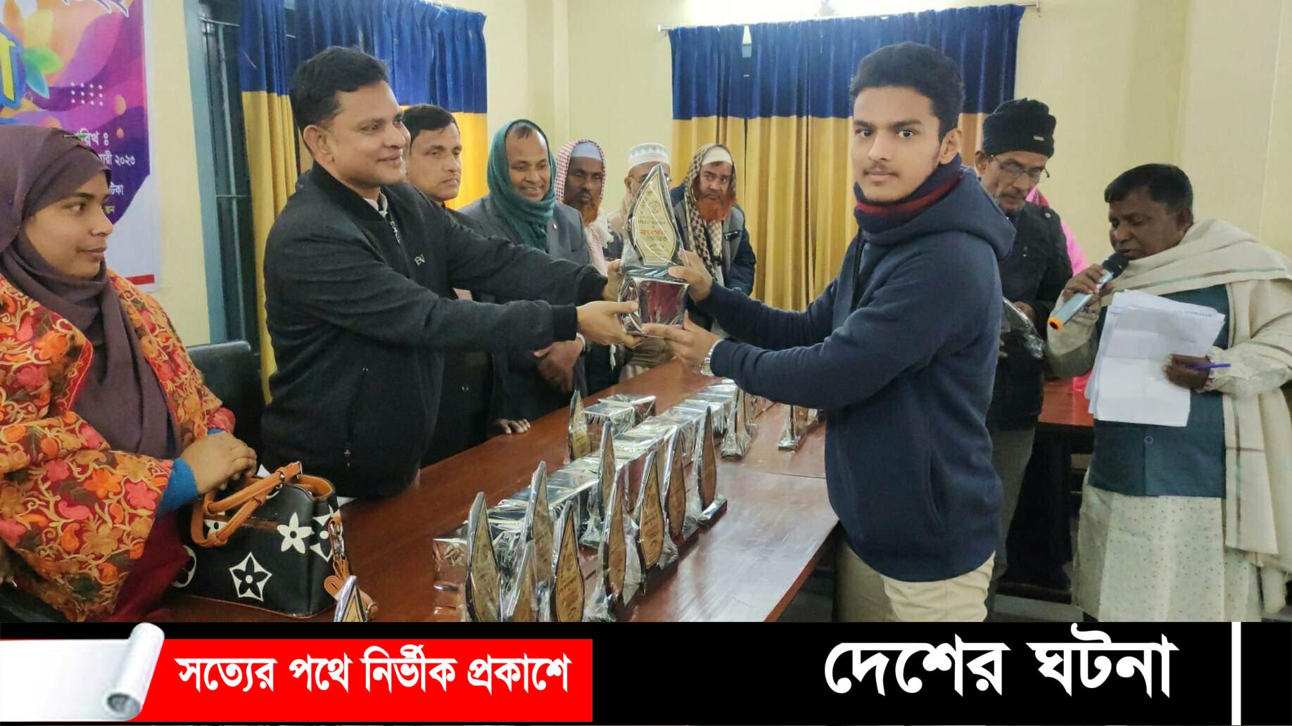 জয়পুরহাটের জামালপুর ইউনিয়নের এসএসসি ও সমমান জিপিএ-৫ প্রাপ্ত শিক্ষার্থীদের সংবর্ধনা