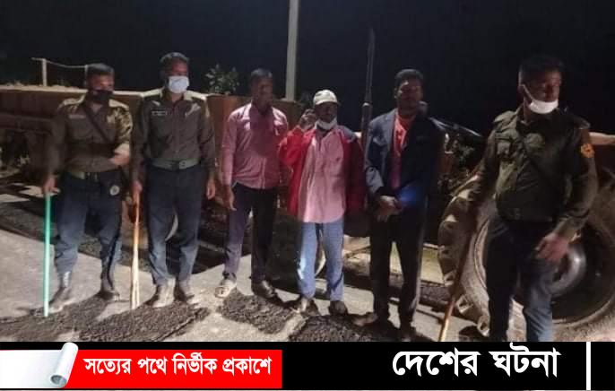 গোমতী নদীর অবৈধভাবে মাটি কাটা অভিযান জরিমানা ও ৫ জনের সাজা