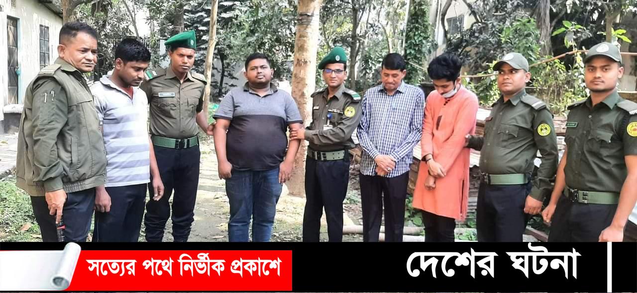 কুমেক হাসপাতালে ৪ দালাল আটক