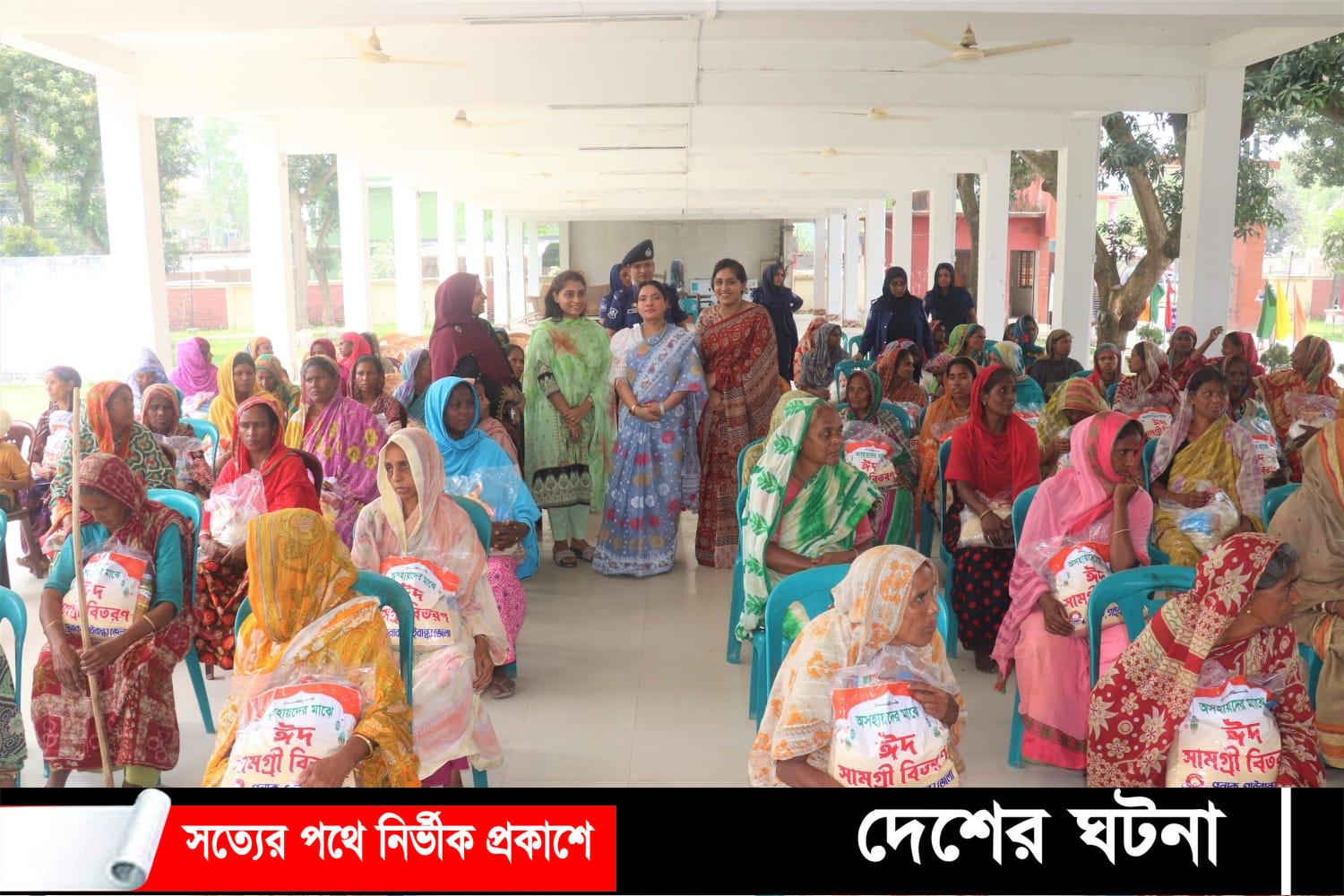 পুনাকের উদ্যোগে গাইবান্ধায় ঈদ উপহার সামগ্রী বিতরণ