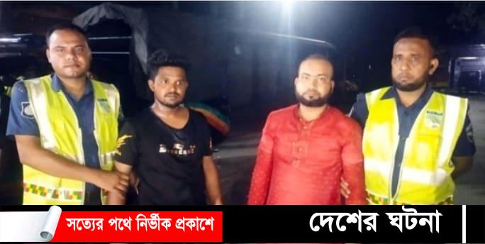 কুমিল্লায় যাত্রীবেশে বাসে ছিনতাই আটক-২