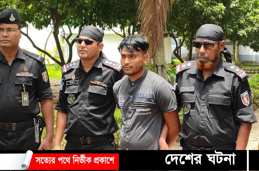 বগুড়ায় ৫০০ টাকার জন্য মুদি দোকানীকে হত্যার ঘটনায় পলাতক আসামি গ্রেপ্তার