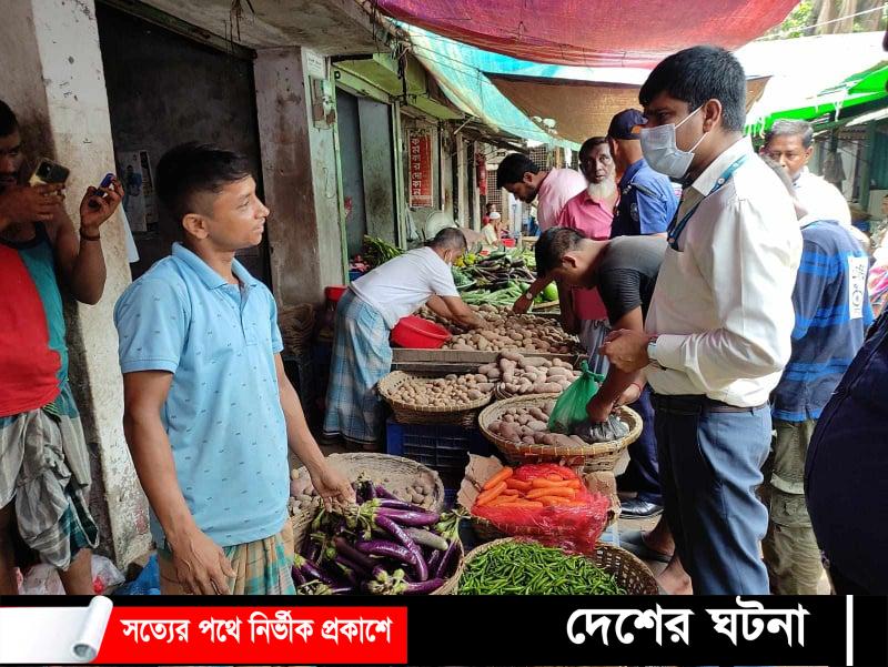 কুমিল্লার বাজারে ভোক্তা অধিকার সংরক্ষণ অধিদপ্তরের অভিযান