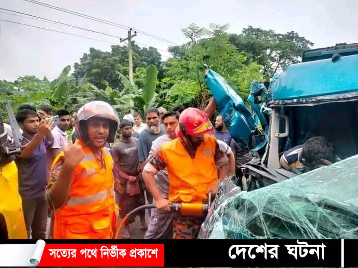 কালীগঞ্জে বাস ও পিকআপের মুখোমুখি সংঘর্ষে একজন নিহত