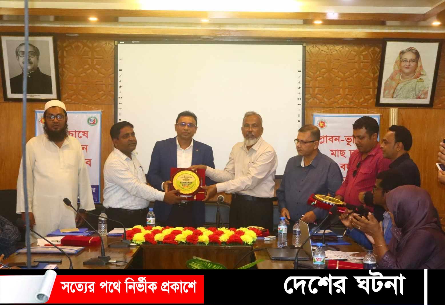 তিনবার জাতীয় পদক প্রাপ্ত মতিন সৈকত-কে এসইপি’র সংবর্ধনা