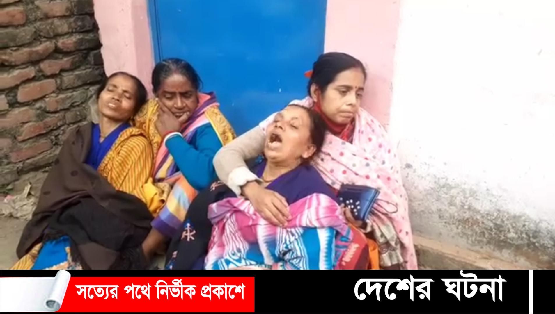 সিরাজগঞ্জে মা-বাবা ও মেয়েকে গলা কেটে হত্যা