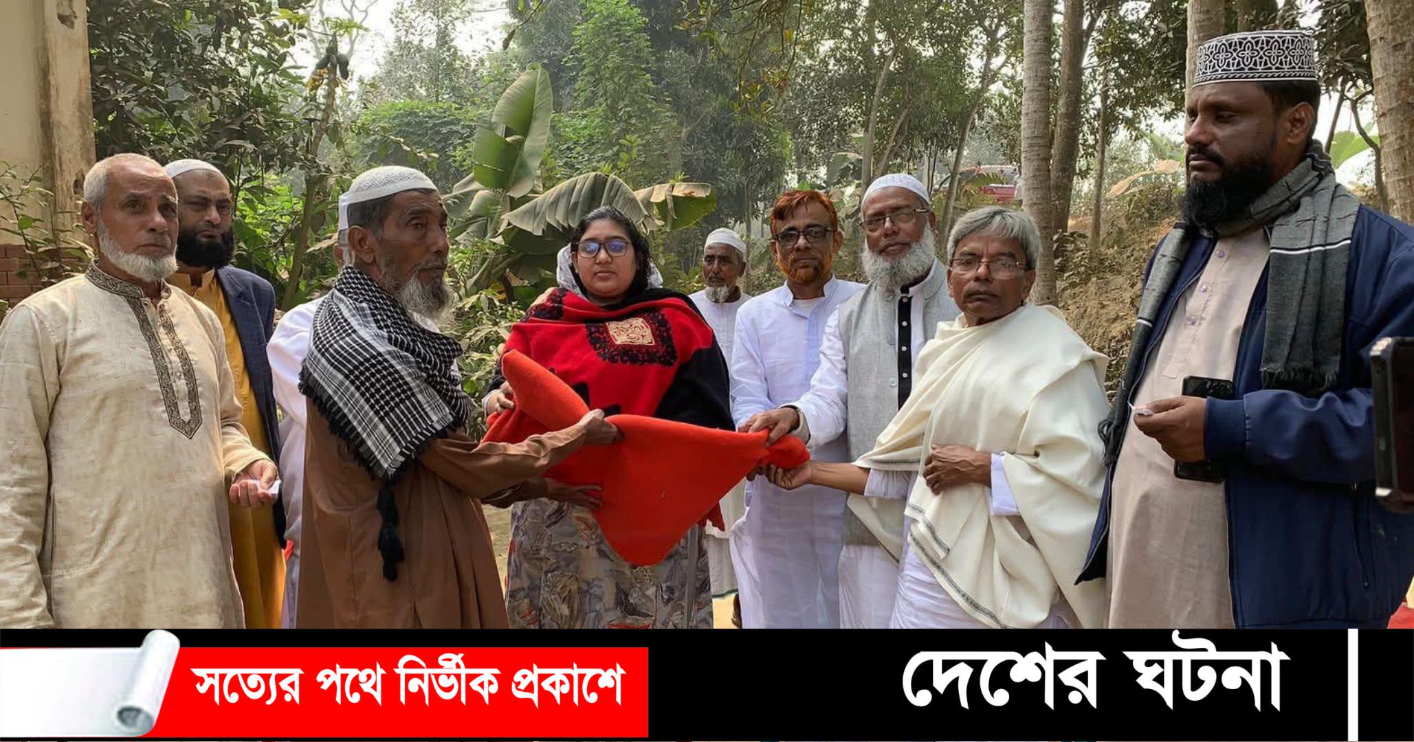 দেবীদ্বারে অসহায় দরিদ্র শীতার্থদের মাঝে ইউএনও’র কম্বল বিতরণ