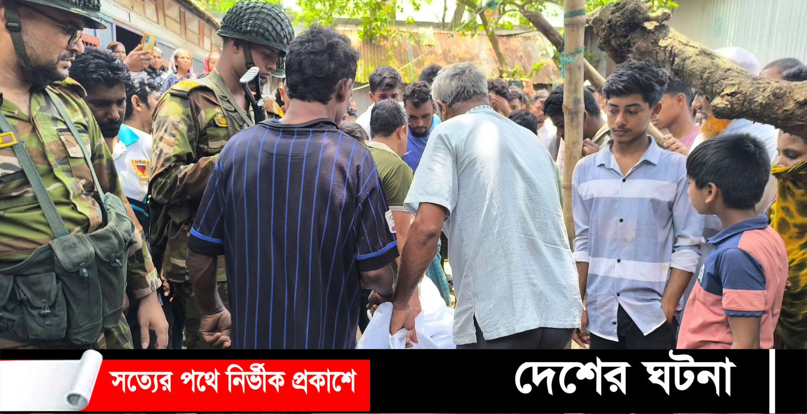 দেবীদ্বার স্বামীকে খাওয়ালেন ঘুমের ঔষধ পাশে স্ত্রীর রক্তাক্ত মরদেহ