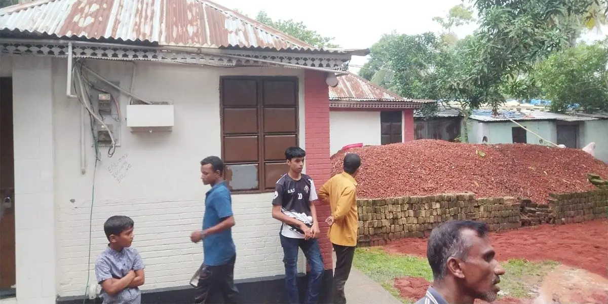 কুমিল্লায় এসএসসি পরীক্ষায় ফেল করায় কিশোরীর আত্মহত্যা